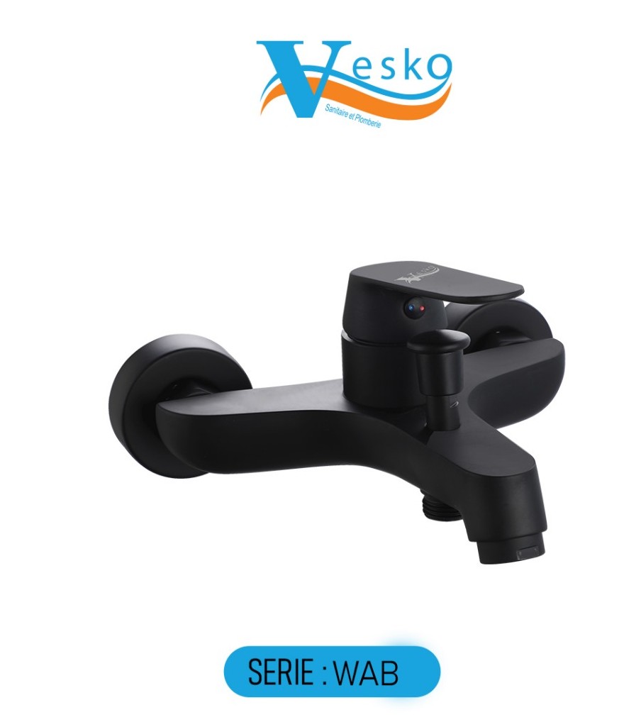 Black Bathtub Mixer